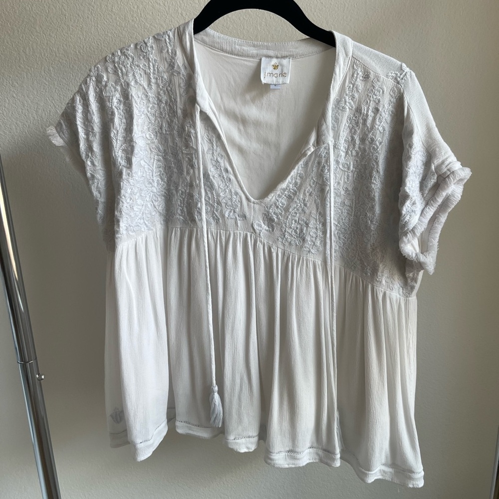 J. Marie embroidered top